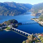 River - Na Natureza Geres