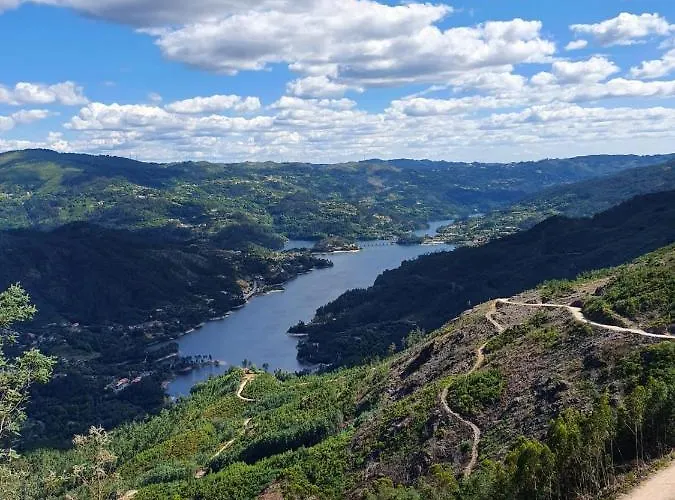 River - Na Natureza Geres